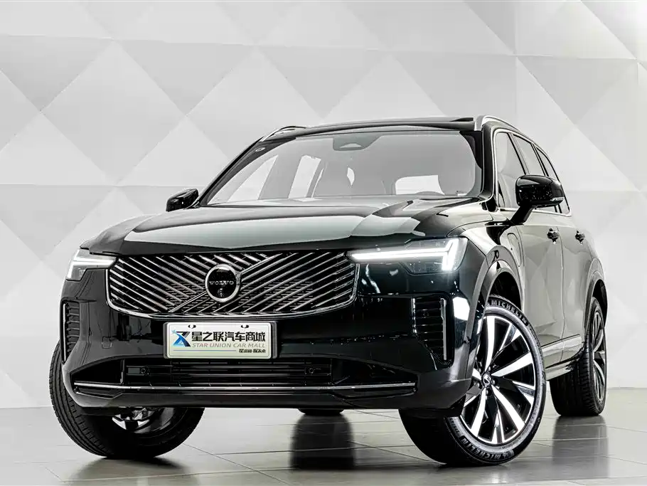 2026 Volvo XC90 Plug-in Hybrid