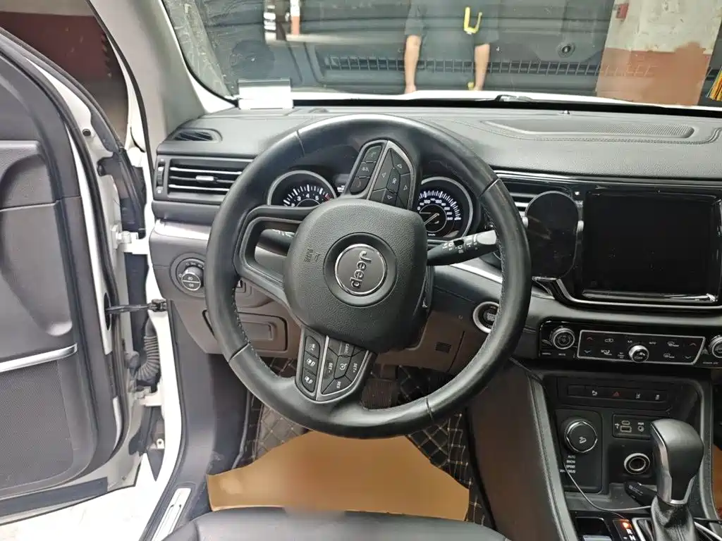 Jeep Grand Commander 2020 2018 2.0T AWD Ultimate Edition (China V)