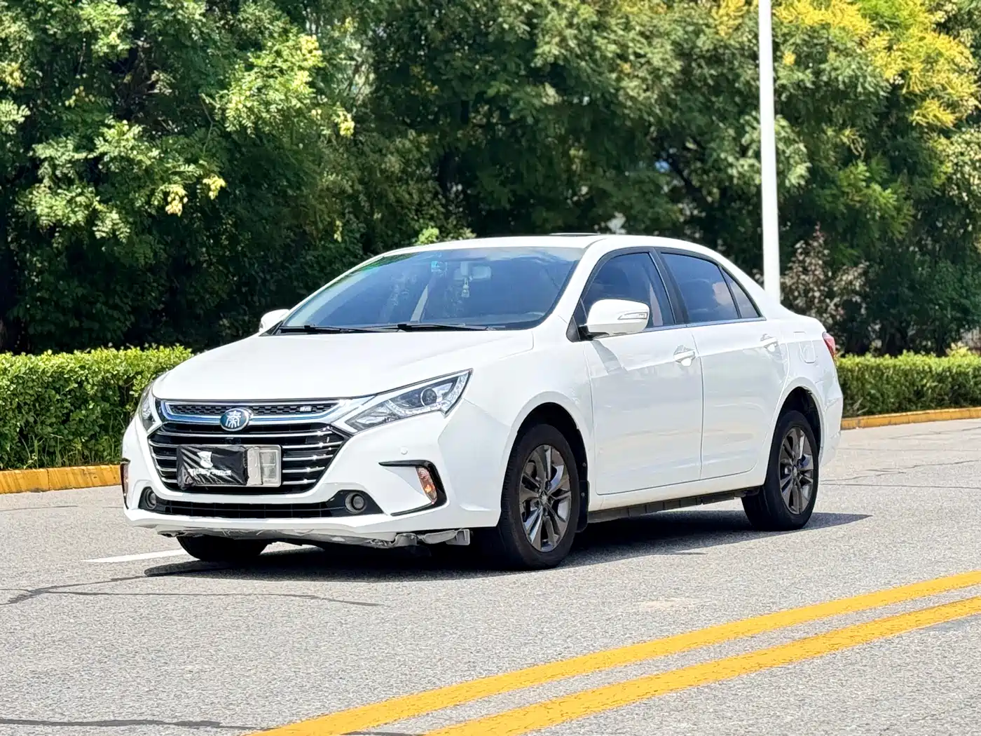 BYD Qin New Energy 2018 2017 1.5T Premium Model