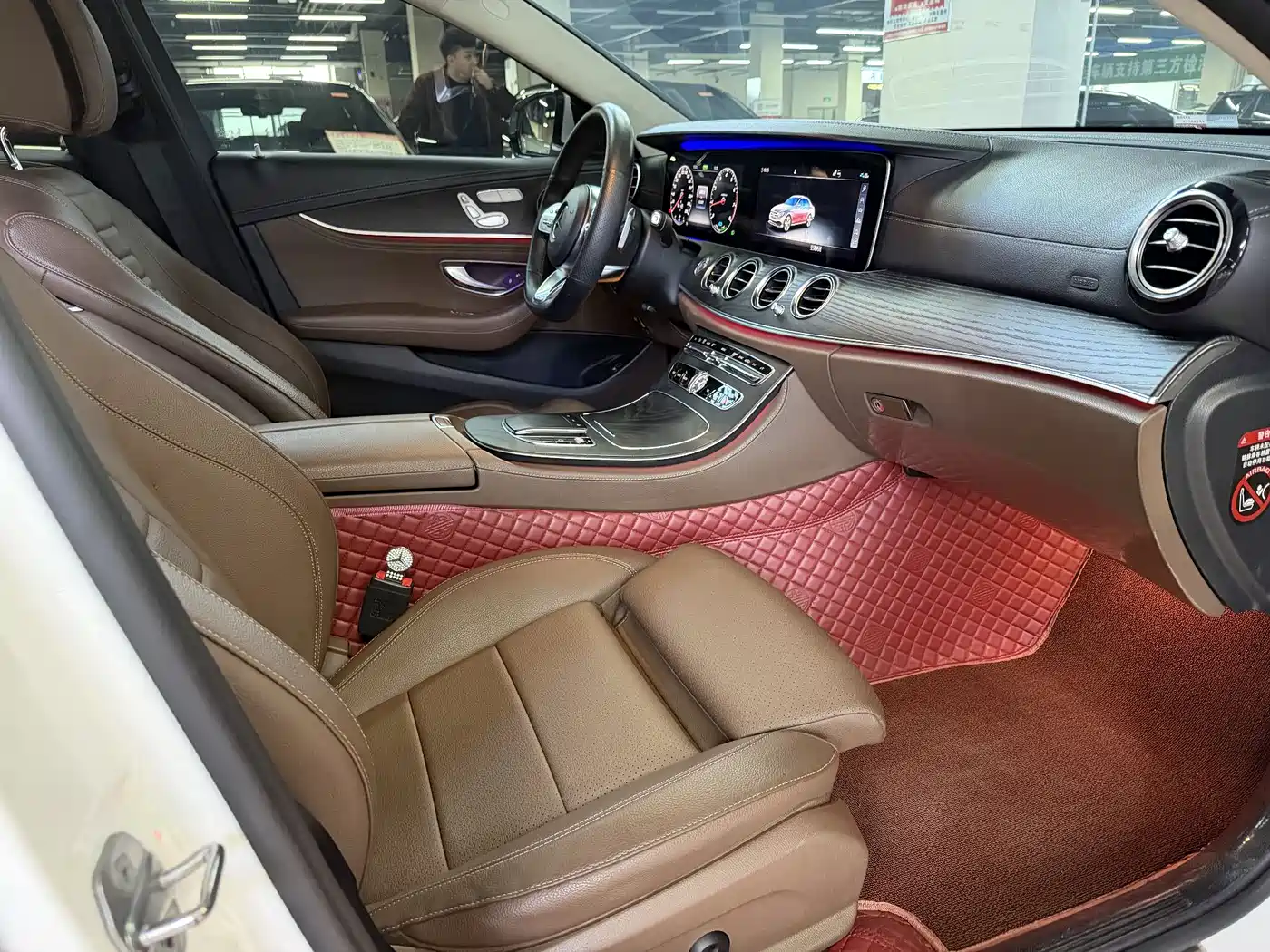 Mercedes-Benz E-Class 2019 E 260 L Sport фото 10