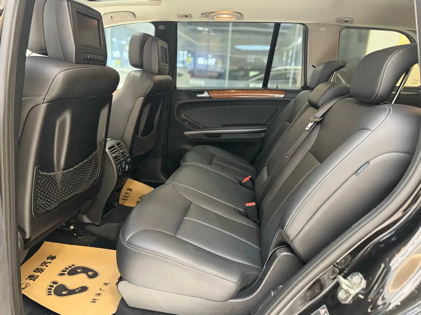 Mercedes-Benz GL-Class фото 11