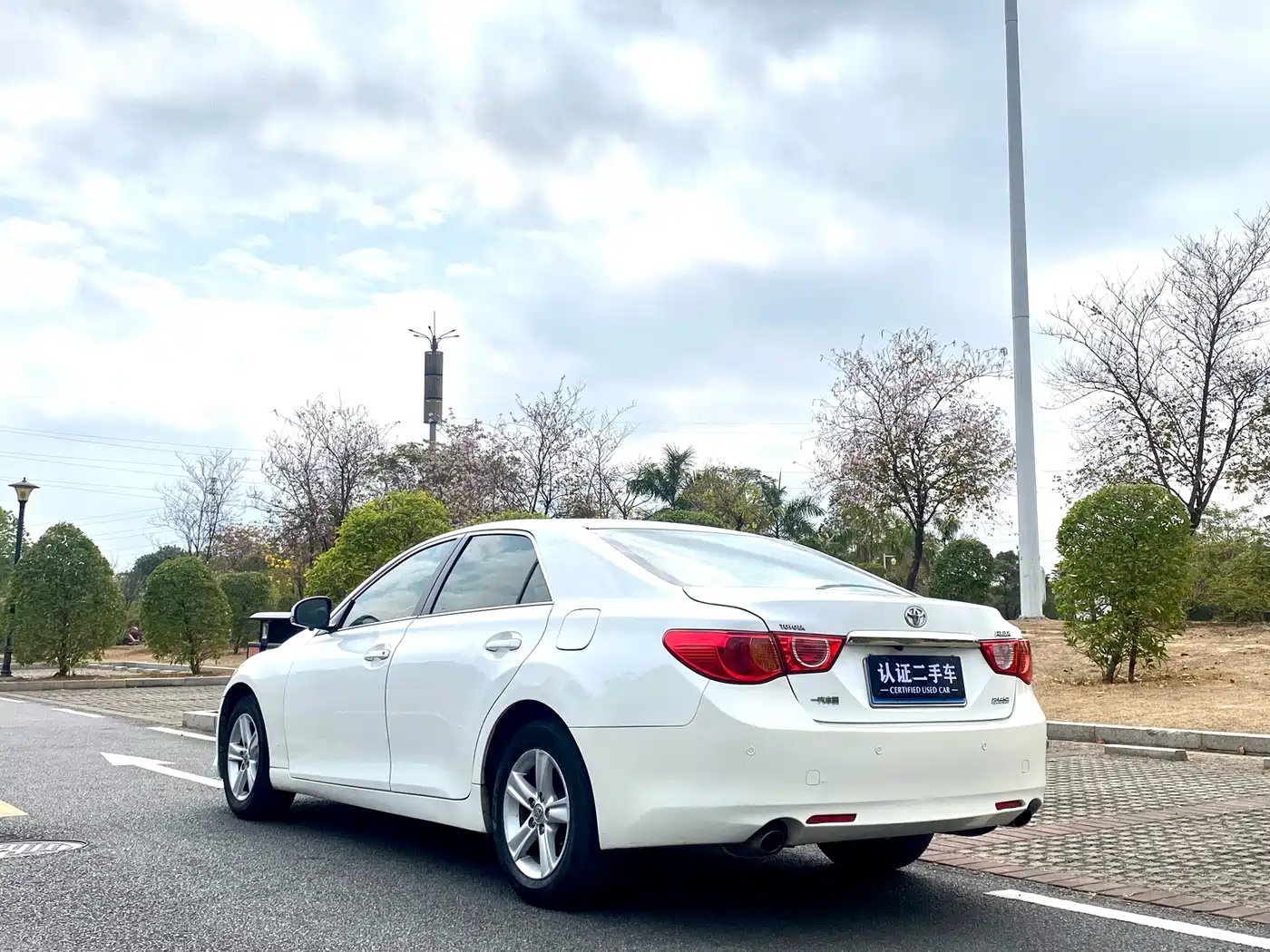 Toyota Reiz 2010 2.5S Elegance Elite Edition фото 7