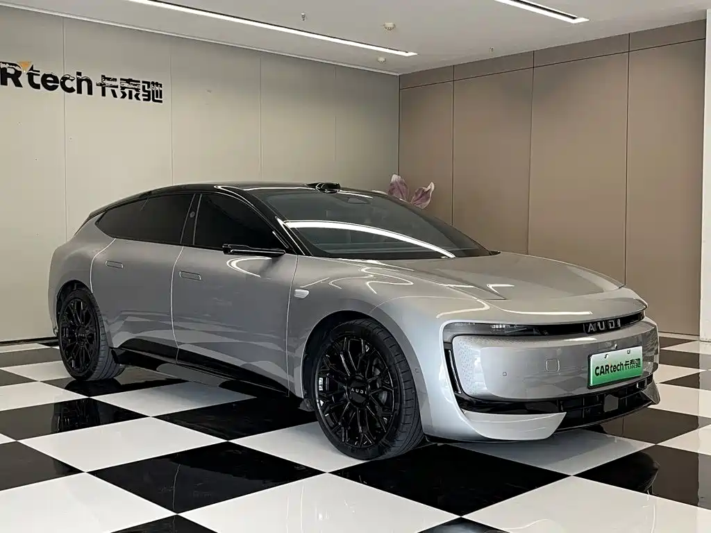 Audi E5 Sportback 2026 2025 386kw 4WD