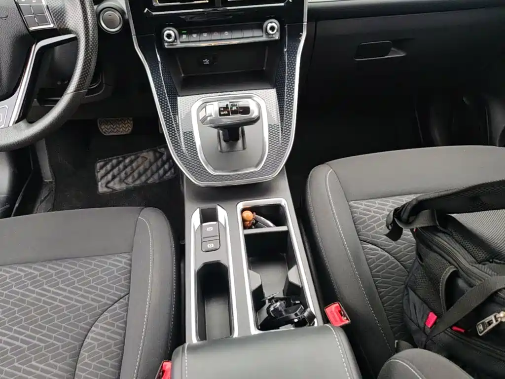 Фото 14 - Haval M6