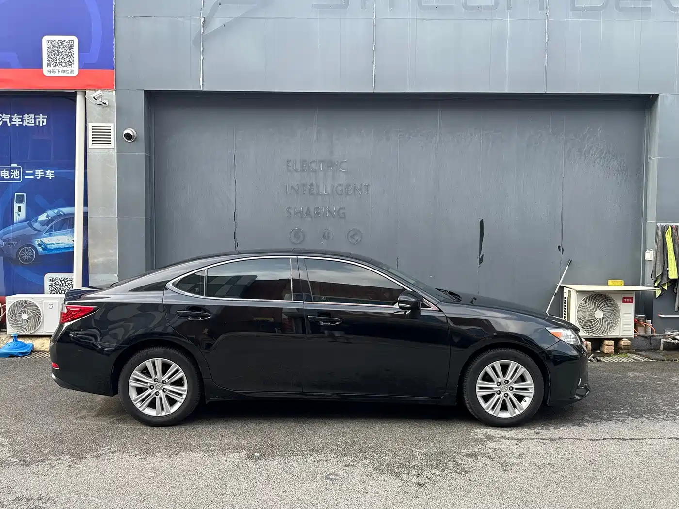 Фото 4 - Lexus ES