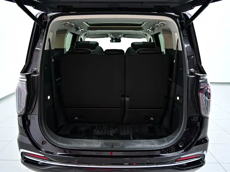 Hongqi HQ9 PHEV 2024 Model 2.0T AWD Luxury Edition фото 42