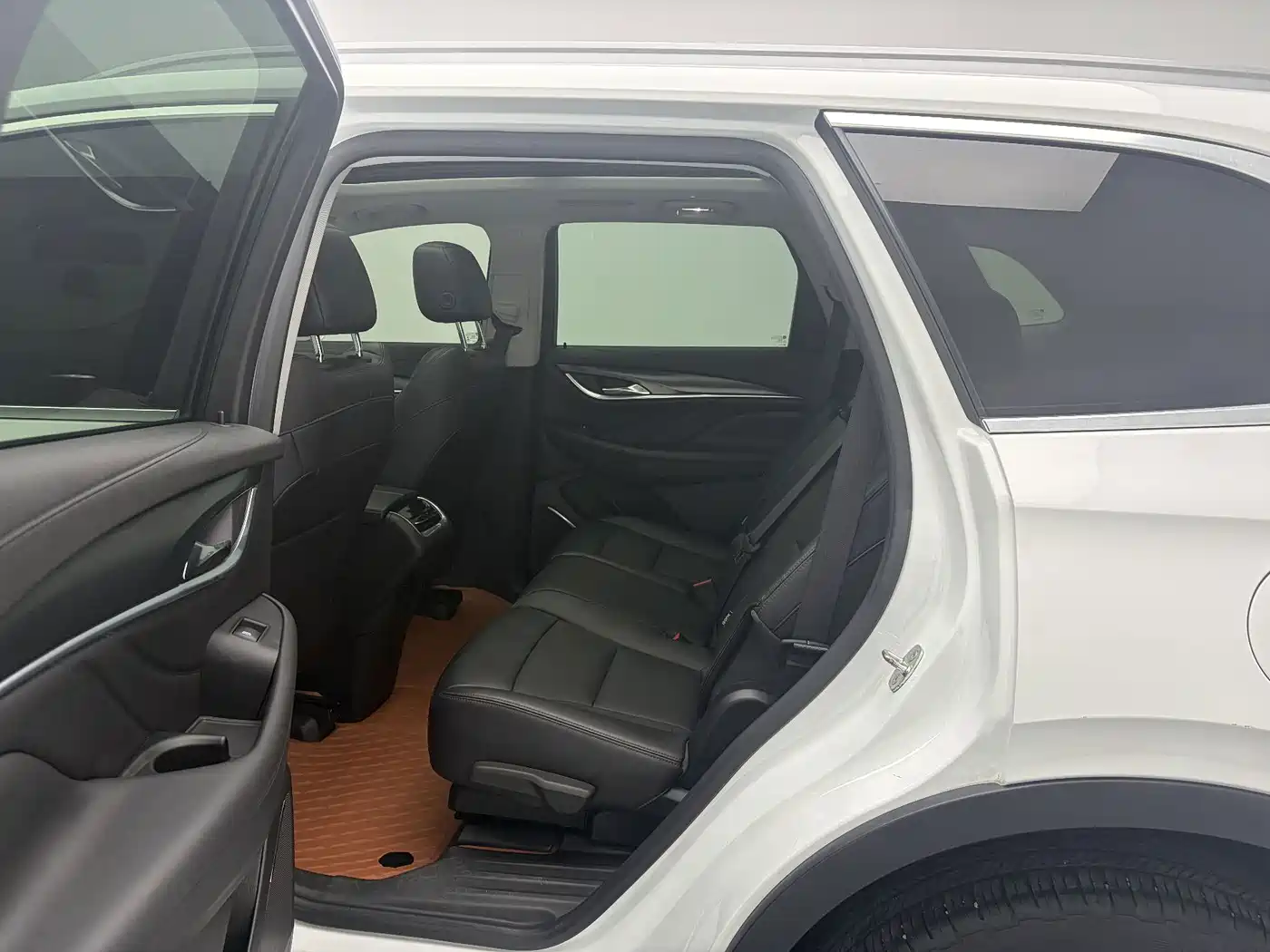 Buick Enclave 2021 2020 28T 2WD Luxury Model