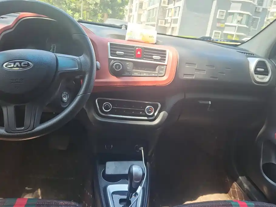 JAC Motors JAC iEV6E 2018 2018 Upgrade Edition iEV6E Luxury Model