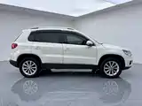 صورة 8 - Volkswagen Tiguan