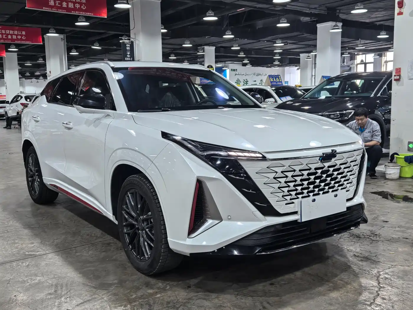 CHANGAN CHANGAN AUCHAN Z6