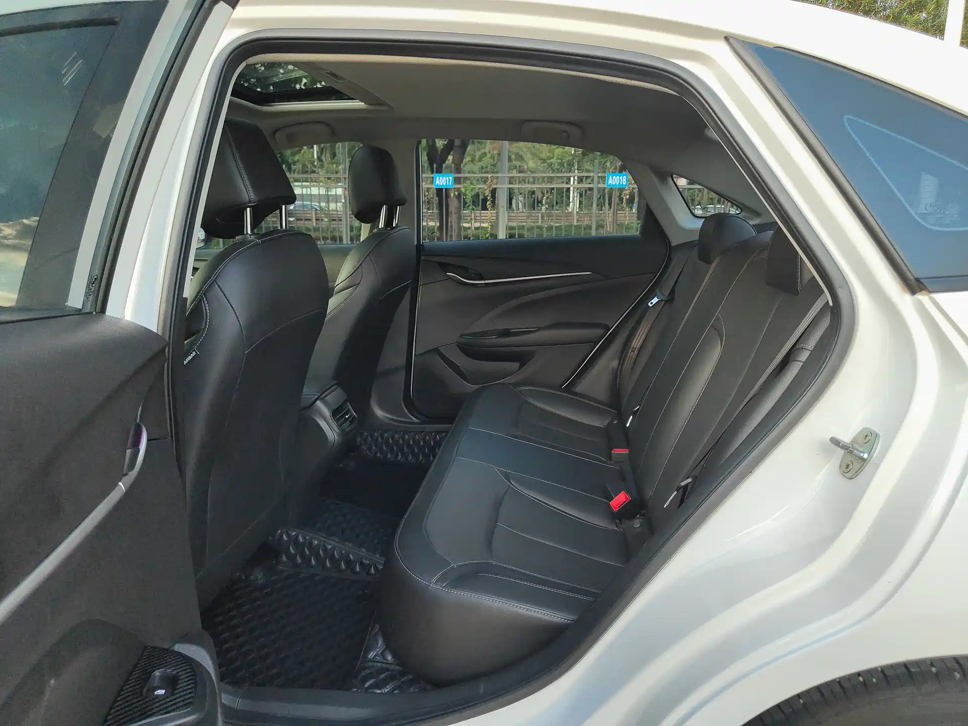 Фото 9 - Buick Excelle