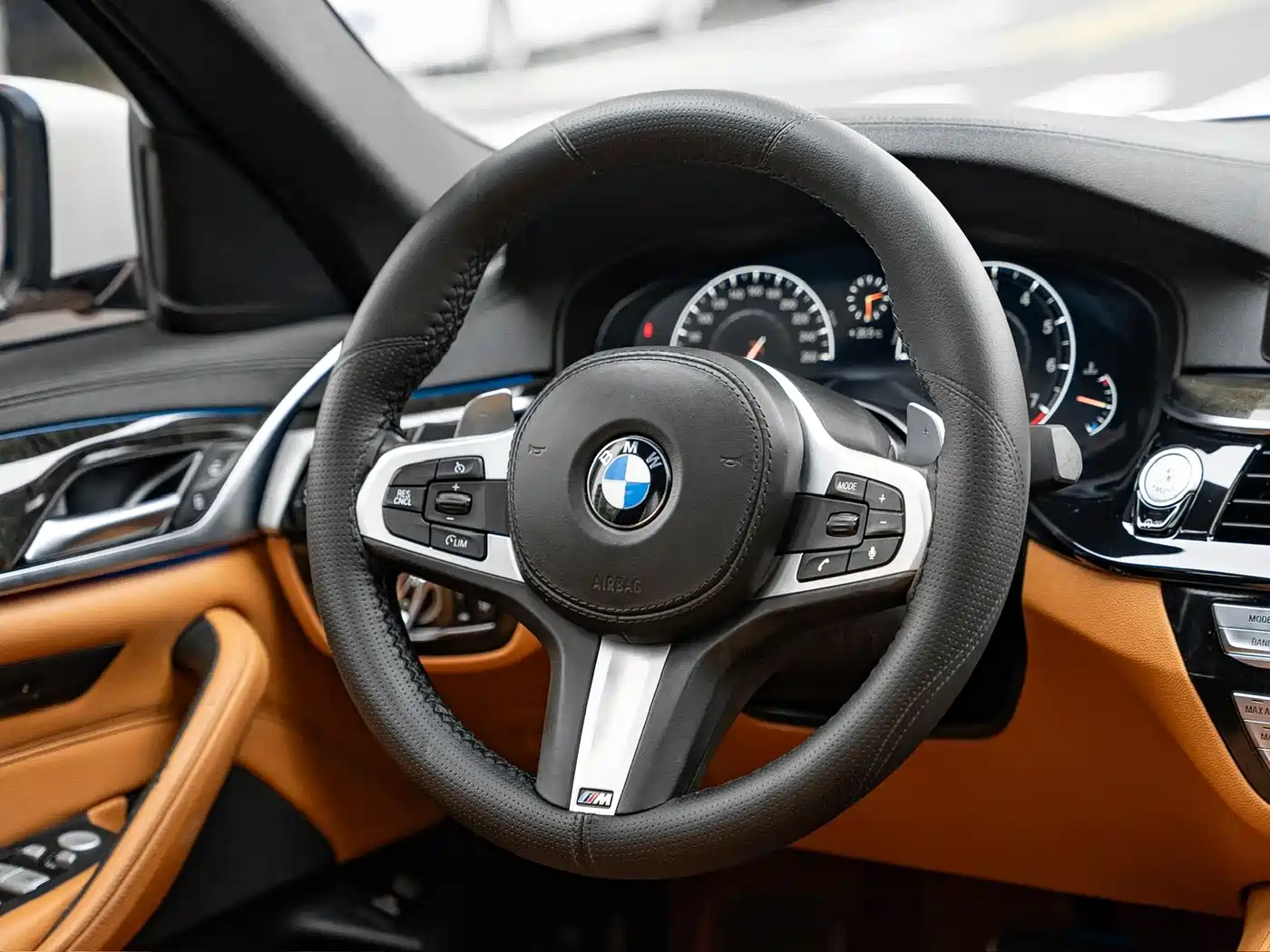 BMW 5 Series 2019 Facelift 530Li Leading M Sport Package фото 8