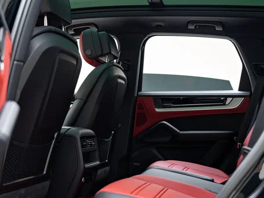 Porsche Cayenne 2026 2025 Cayenne 3.0T Dream Chaser Edition