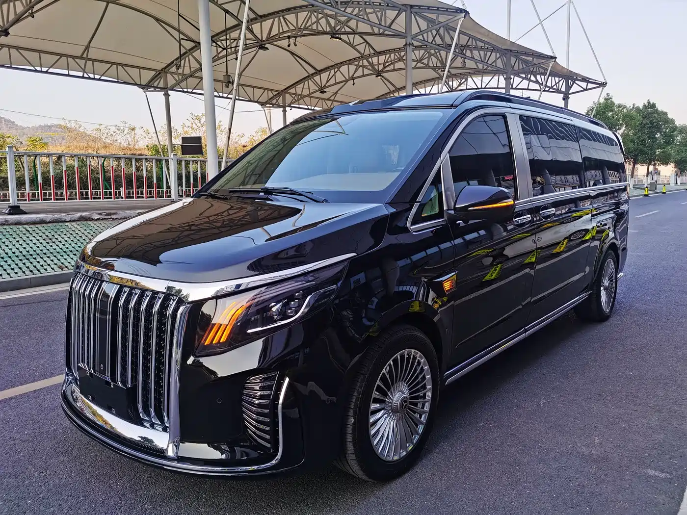 Mercedes-Benz Vito 2021 2.0T Business Edition 7-seater