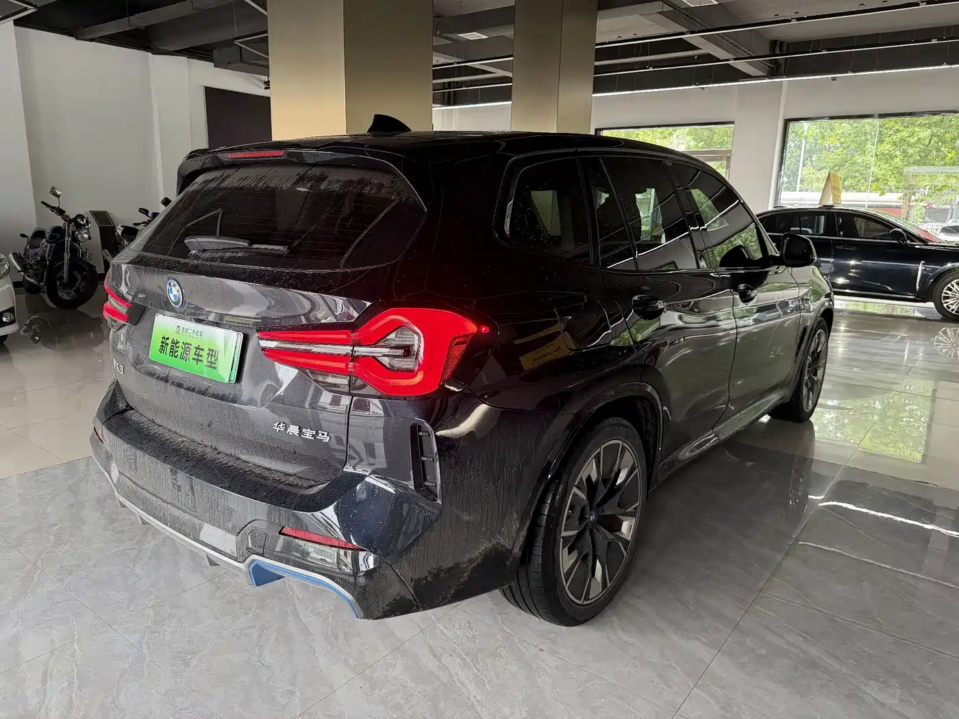 BMW iX3 2021 2022 Innovation Leader