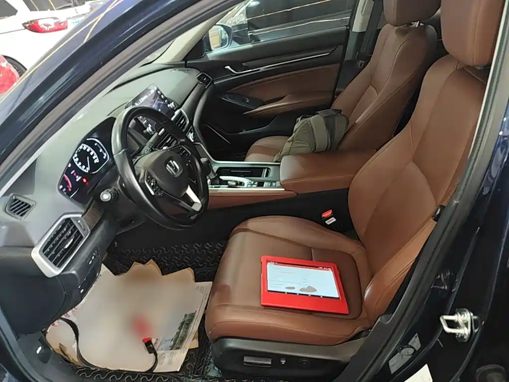 Photo 15 - Honda Inspire