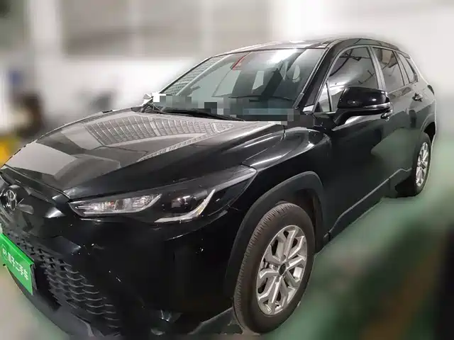Toyota Frontlander 2022 2.0L CVT Leading Edition