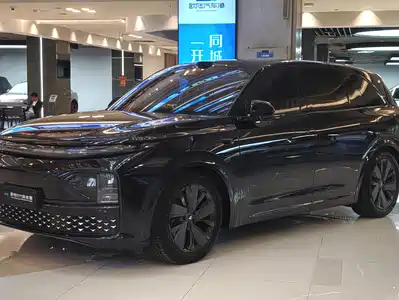 Li Auto L7