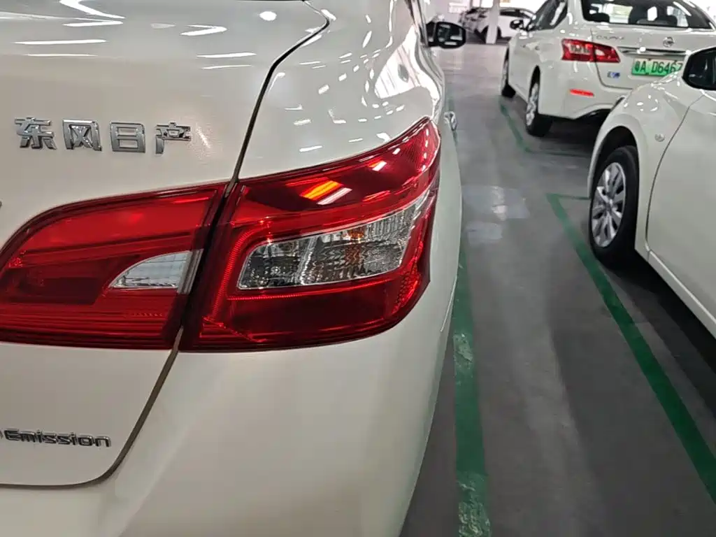 Nissan Sylphy Zero Emission 2019 2018 Intelligent Premium Edition