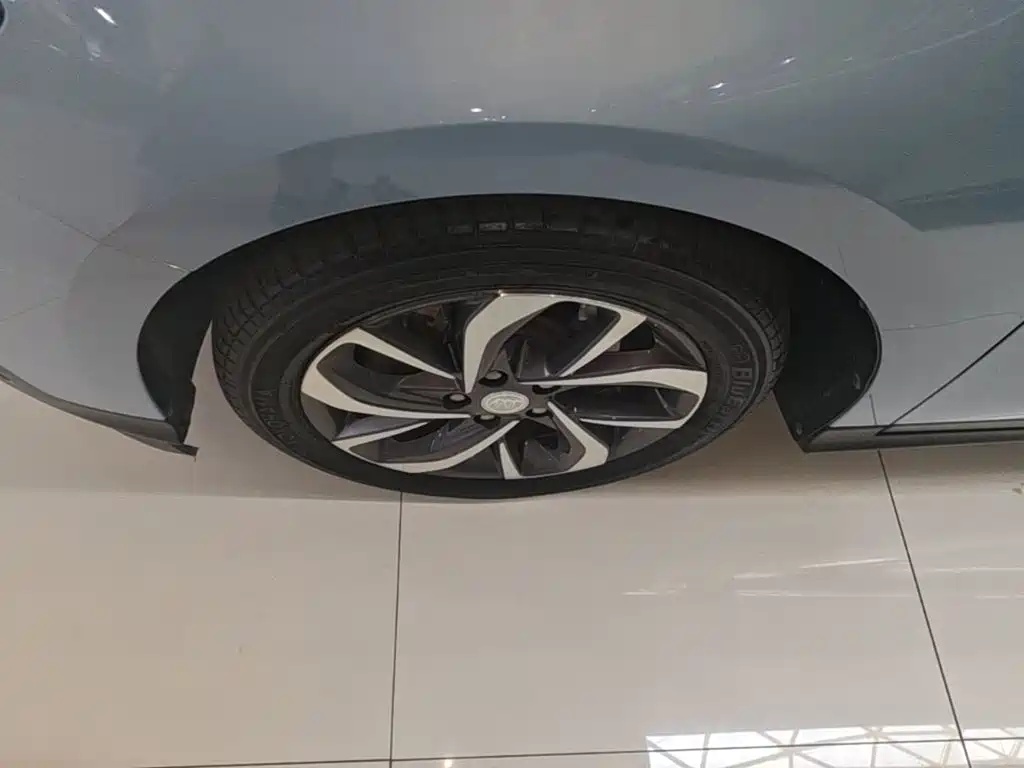 Фото 23 - Buick Velite 6