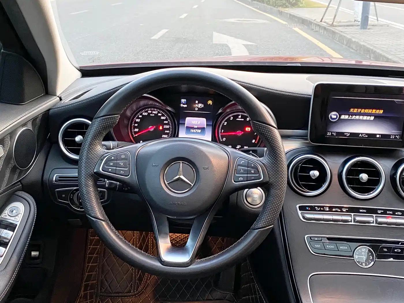 Mercedes-Benz C-Class 2015 Facelift C 200 L Sport фото 14