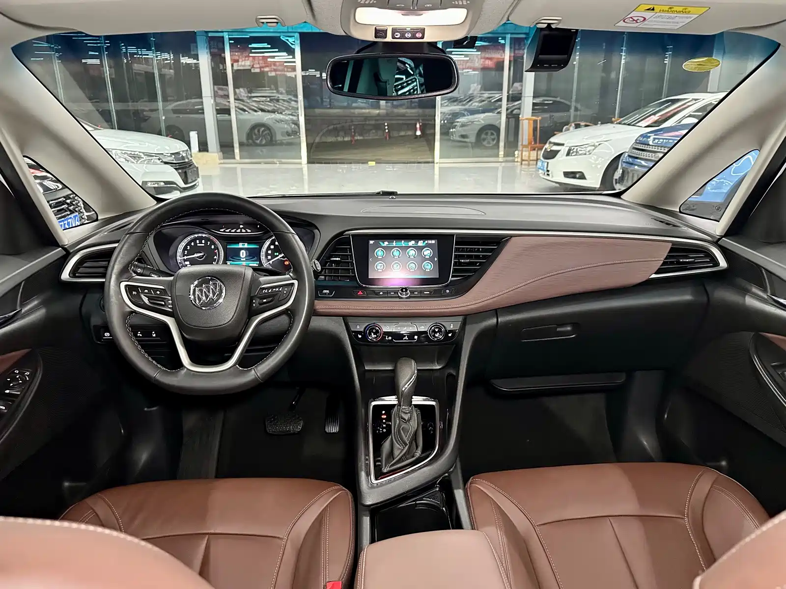 Фото 9 - Buick GL6
