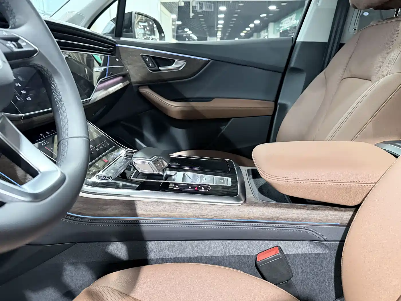 Audi Q7 2023 55 TFSI quattro S line Sport фото 8