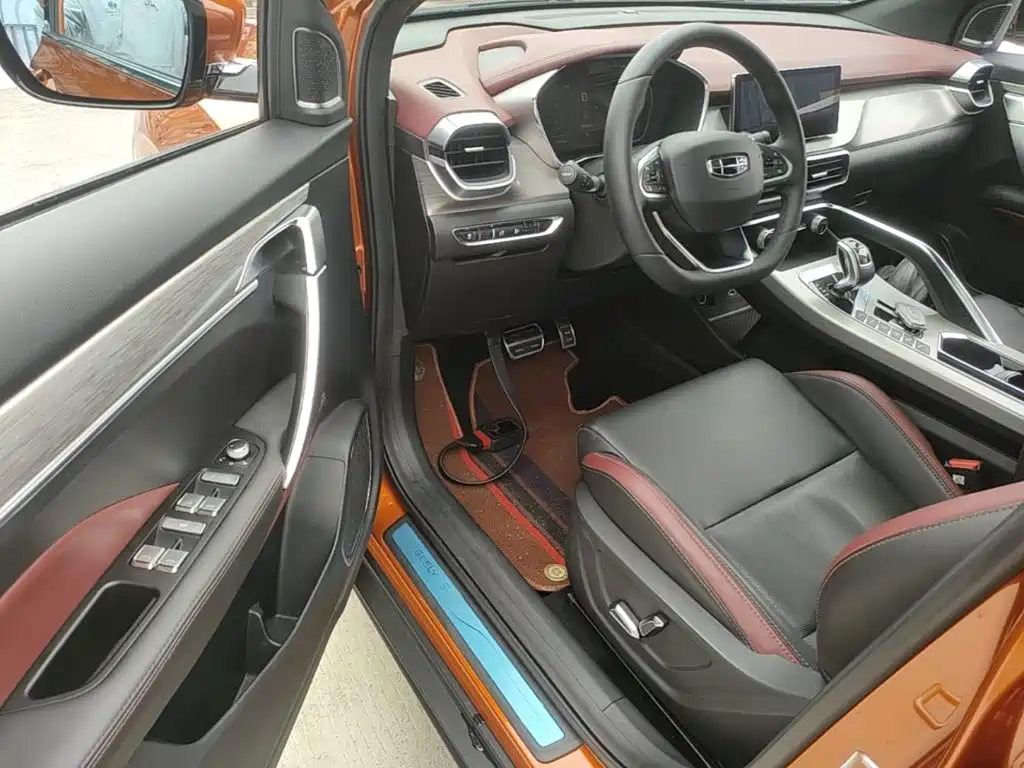Geely Coolray 2019 2019 Sport 260T DCT Battle China V
