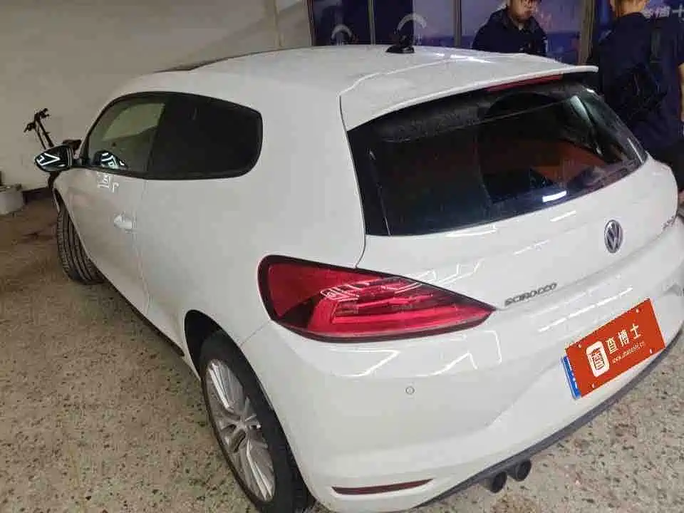 Volkswagen Scirocco 2016 2015 2.0TSI Luxury Edition