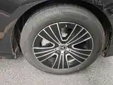 صورة 6 - Mercedes-Benz E-Class
