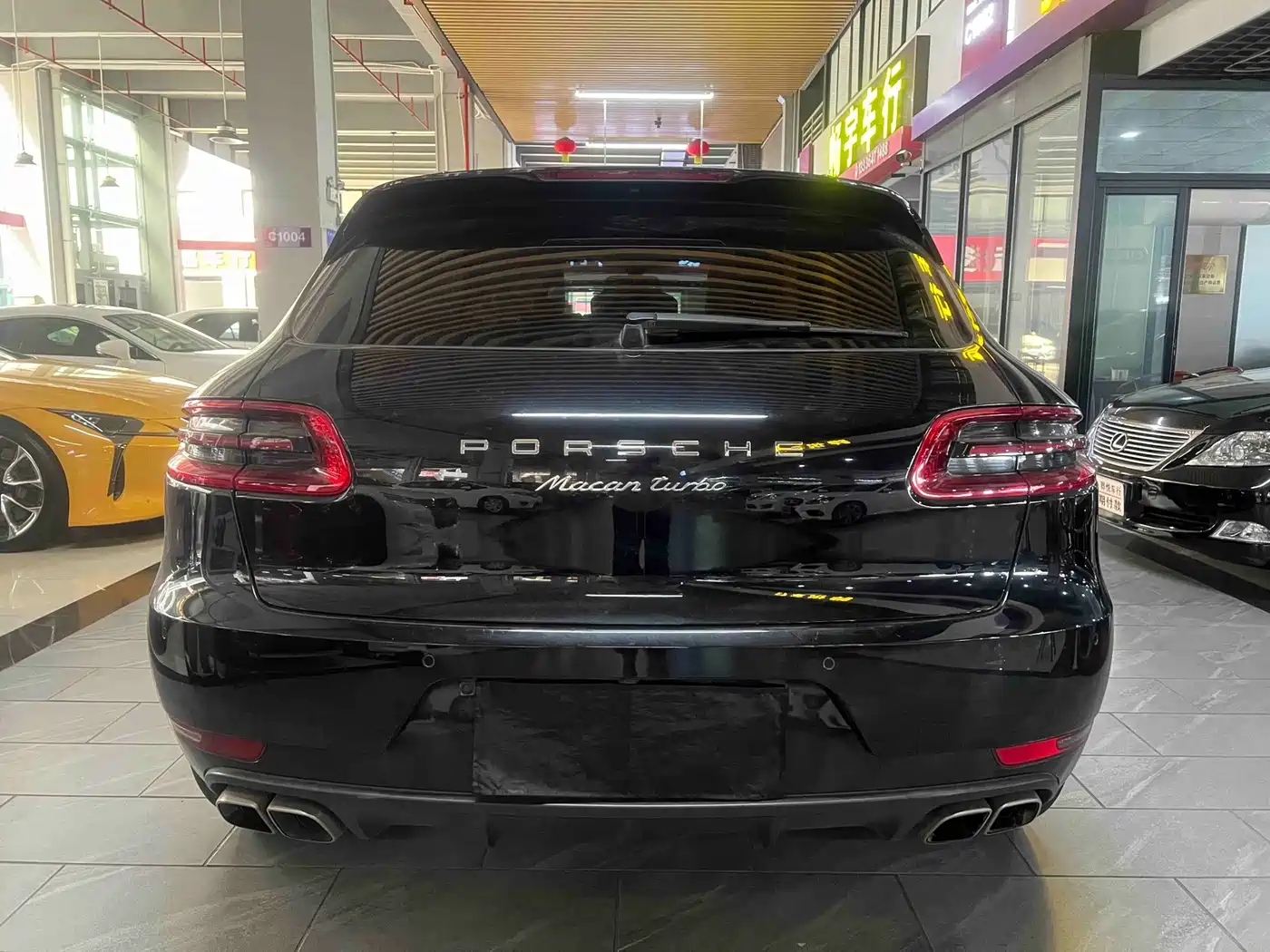 Porsche Macan 2015 2014 Macan Turbo 3.6T