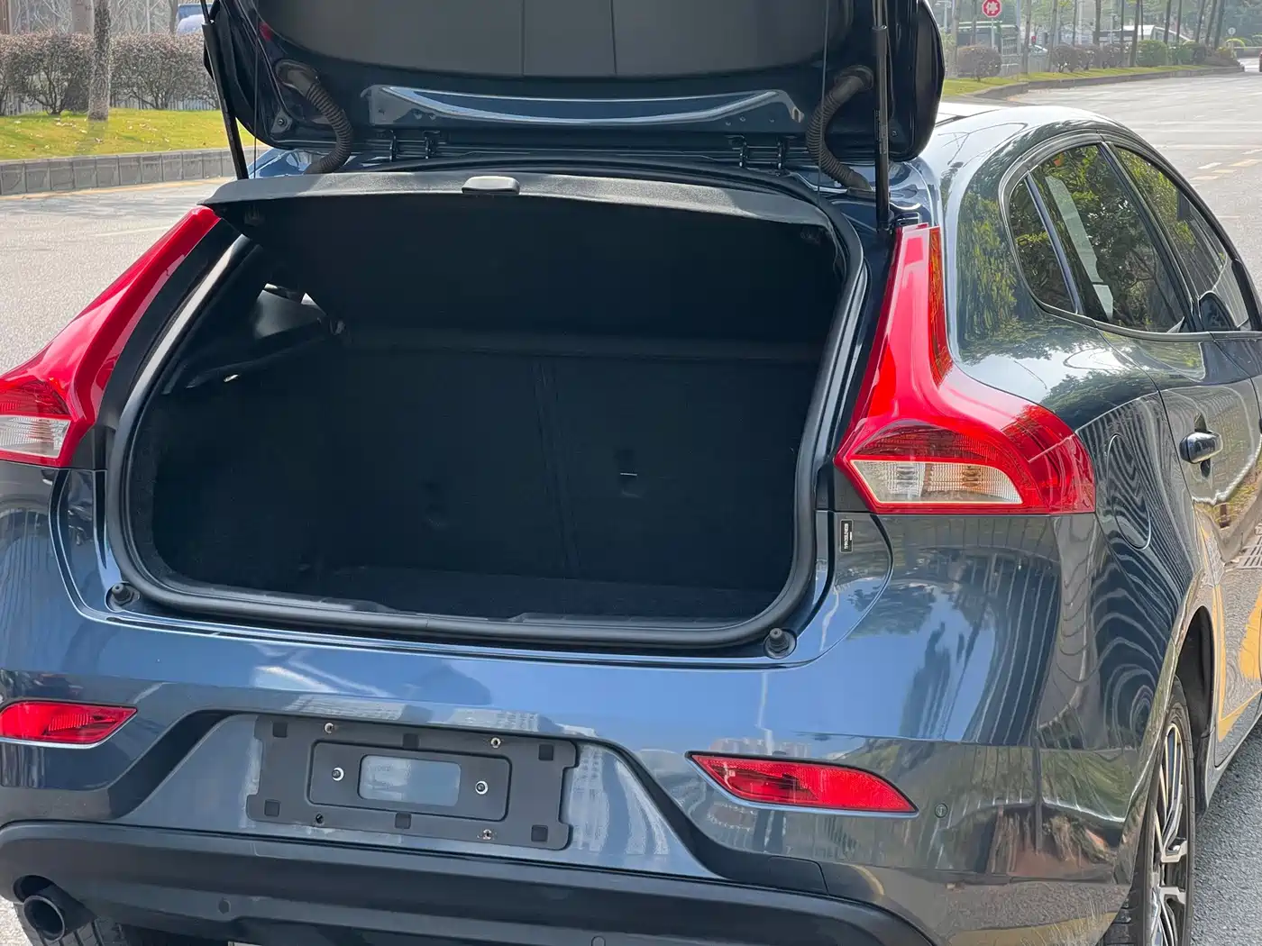 Volvo V40 2018 2017 T3 Inscription