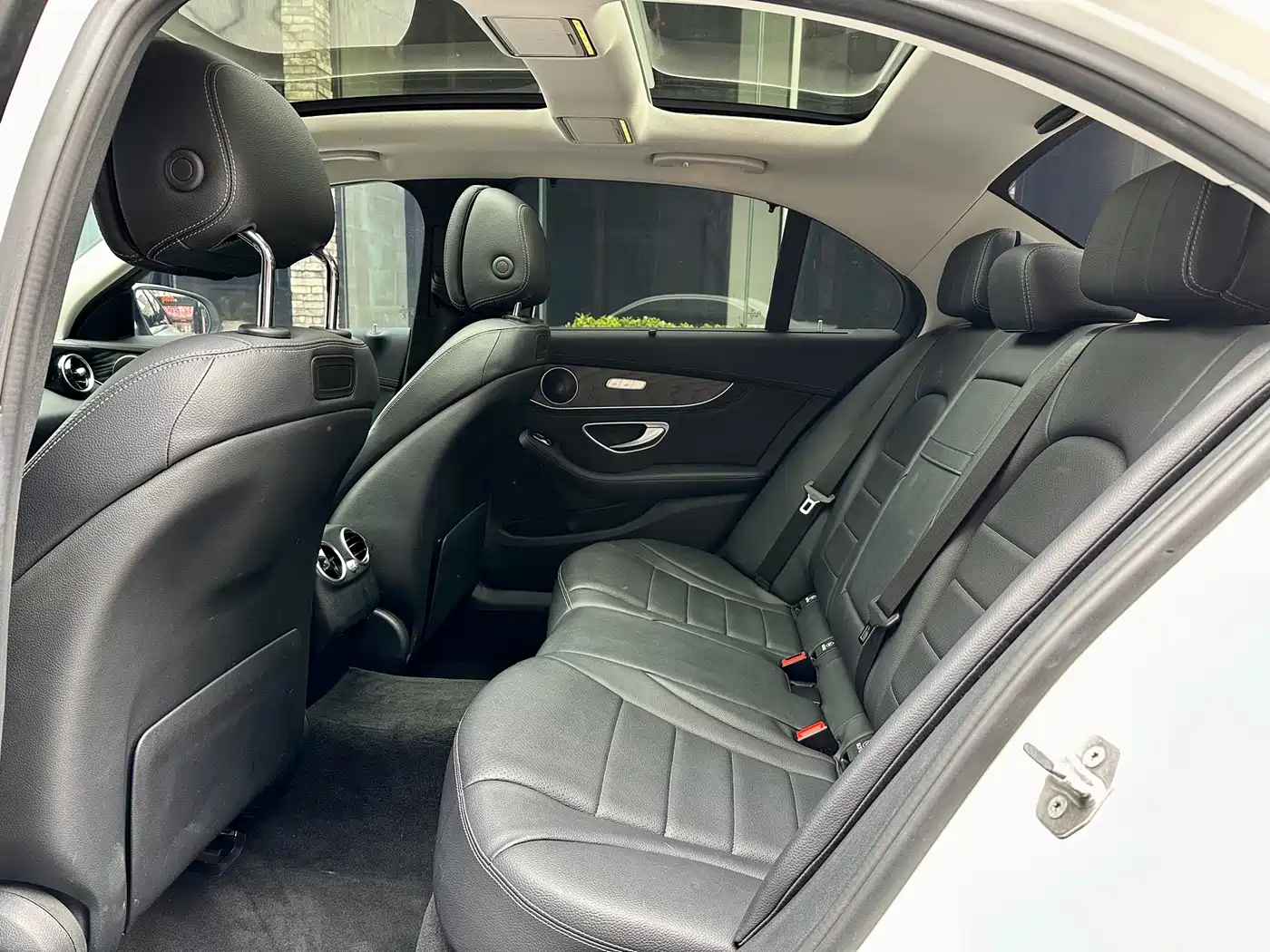 Mercedes-Benz C-Class 2018 C 200 L 4MATIC Sport Edition фото 5