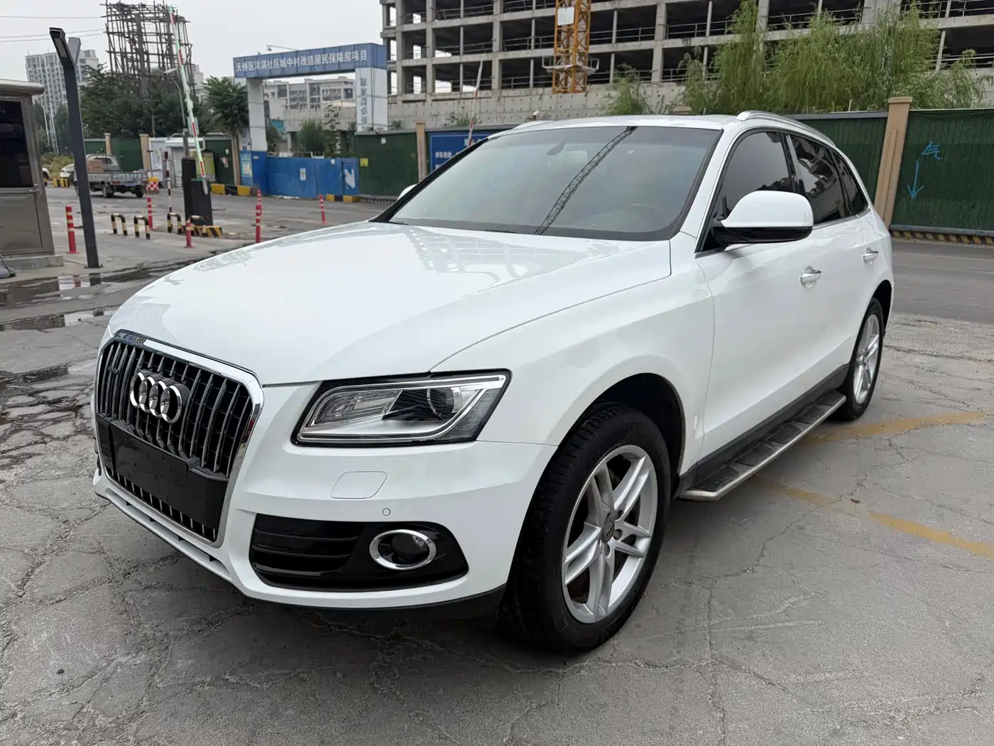 Photo 1 - Audi Q5