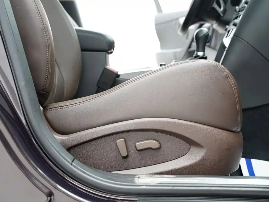 Infiniti QX70 2015 2013 3.7L Superior