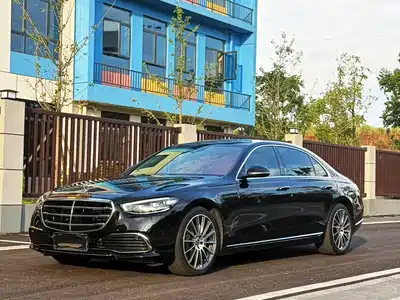 Mercedes-Benz S