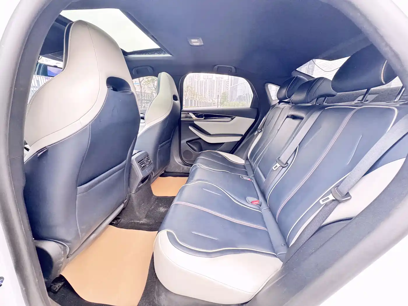 BYD Qin PLUS 2021 DM-i 55KM Flagship фото 6