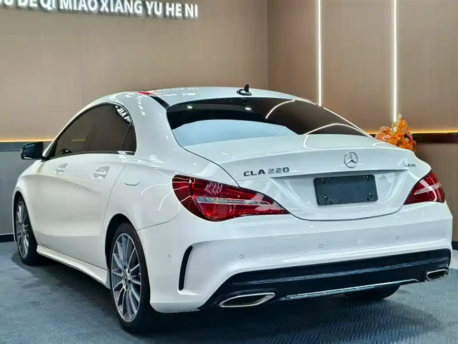 Mercedes-Benz CLA (Import) 2015 CLA 220 4MATIC фото 8