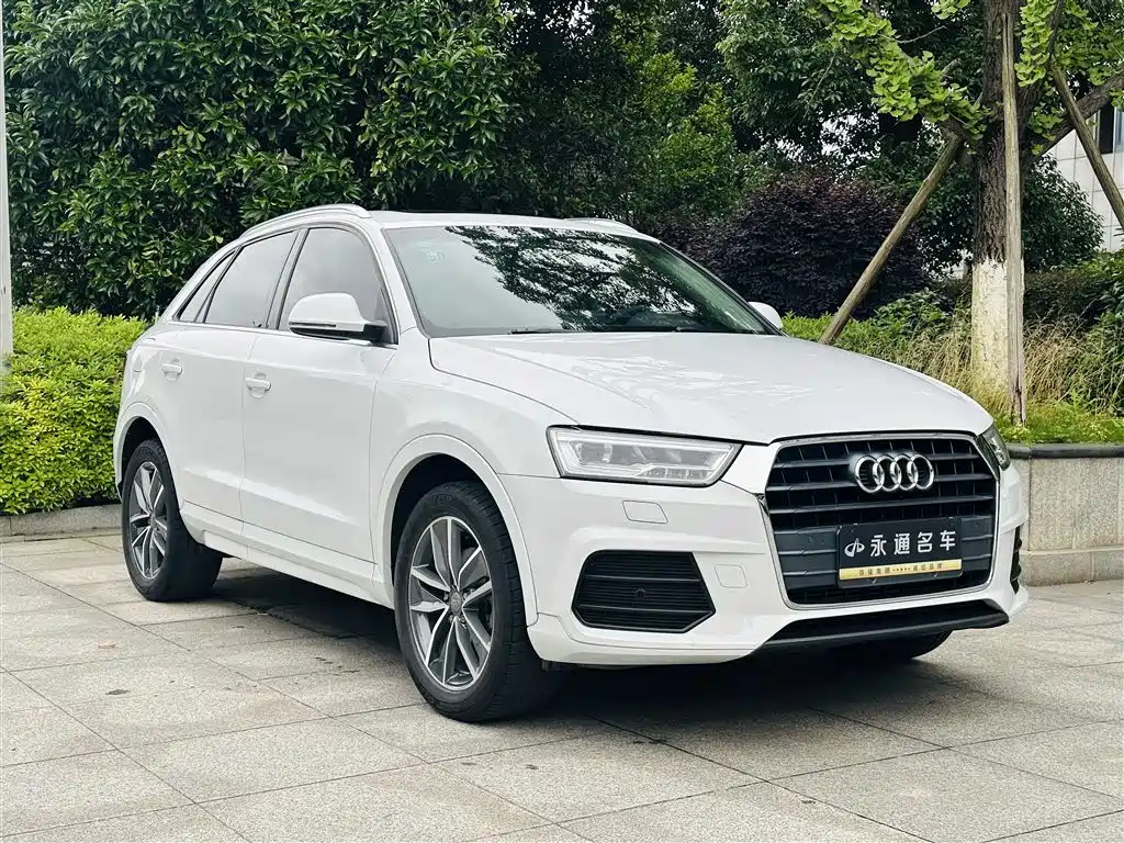 Audi Q3 2018 30th Anniversary Edition 35 TFSI Sport фото 2