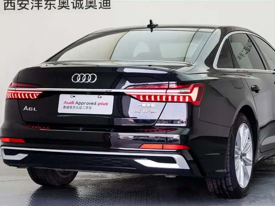Audi A6L 2023 45 TFSI Premium Selection Dynamic фото 23