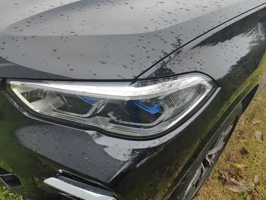 Photo 5 - BMW X5