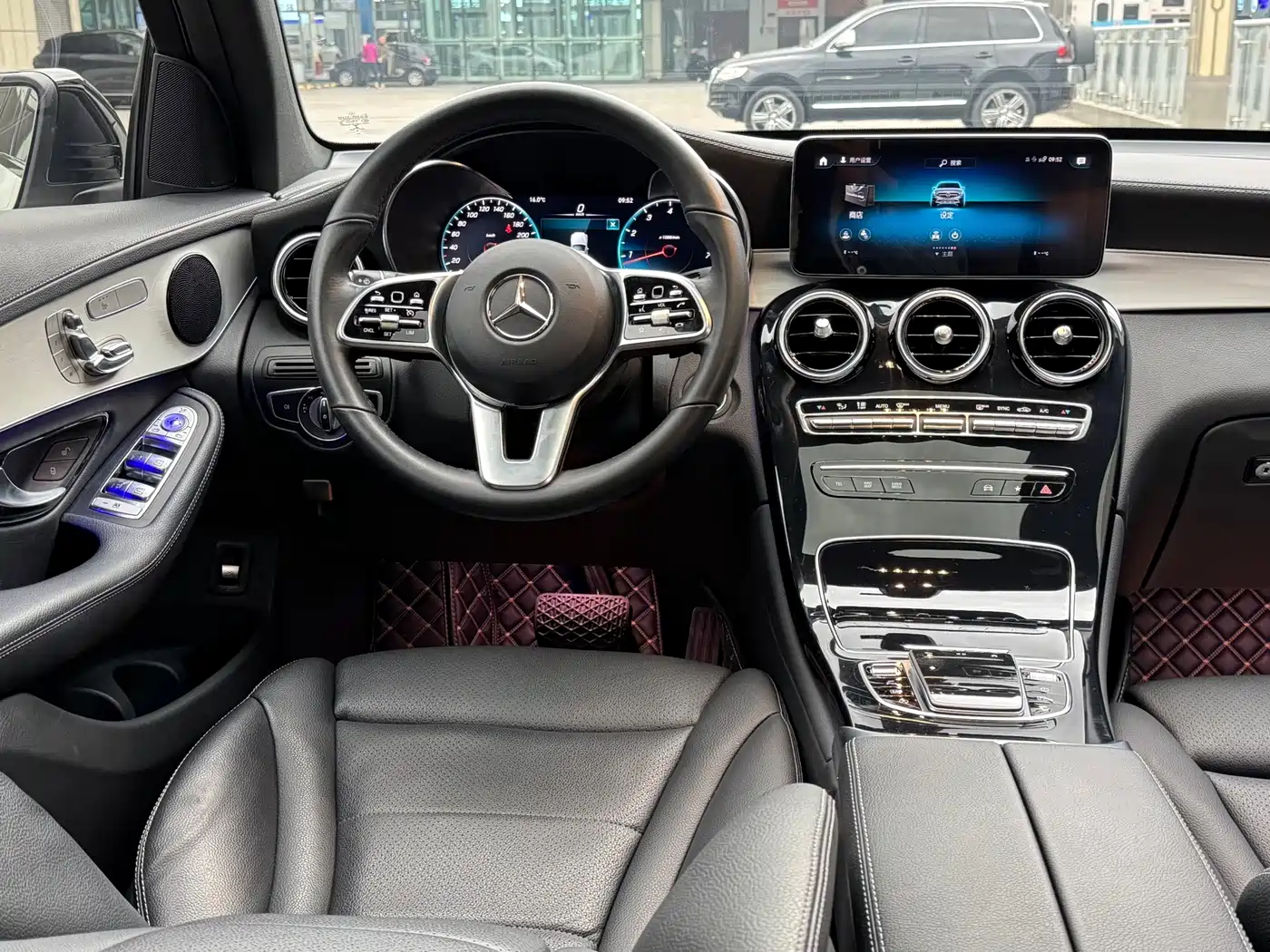 Mercedes-Benz GLC Coupe 2021 GLC 260 4MATIC Coupe SUV фото 18