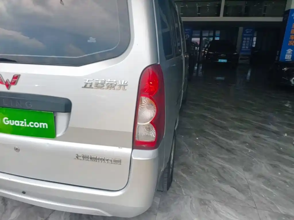 Wuling Motors Wuling Rongguang 2022 2021 1.5L Extended Standard Power Assisted L3C