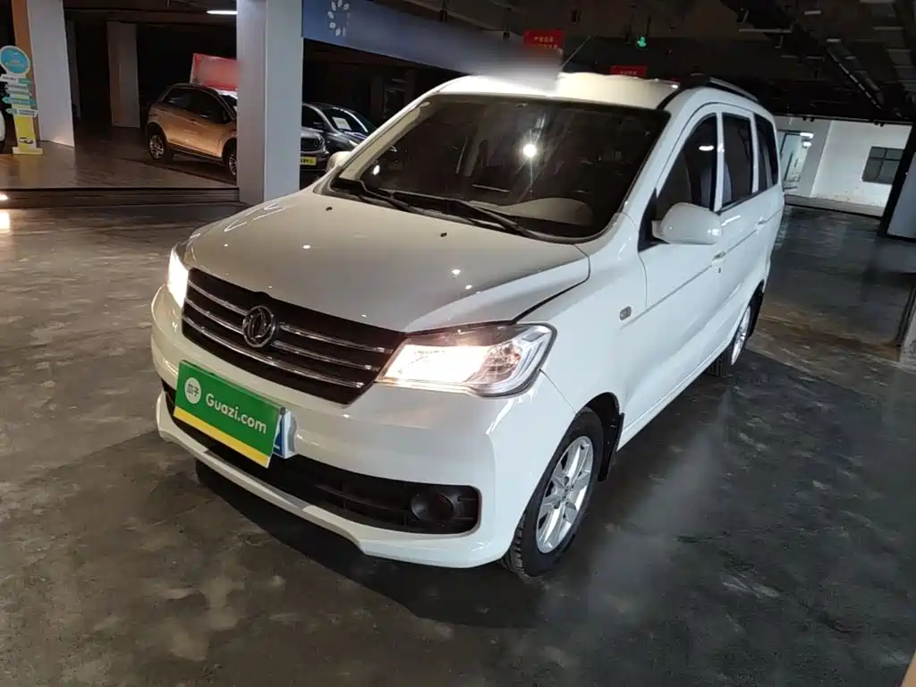 Dongfeng Fengguang Fengguang 330 2023 2019 1.5L 330S Manual Comfort China VI