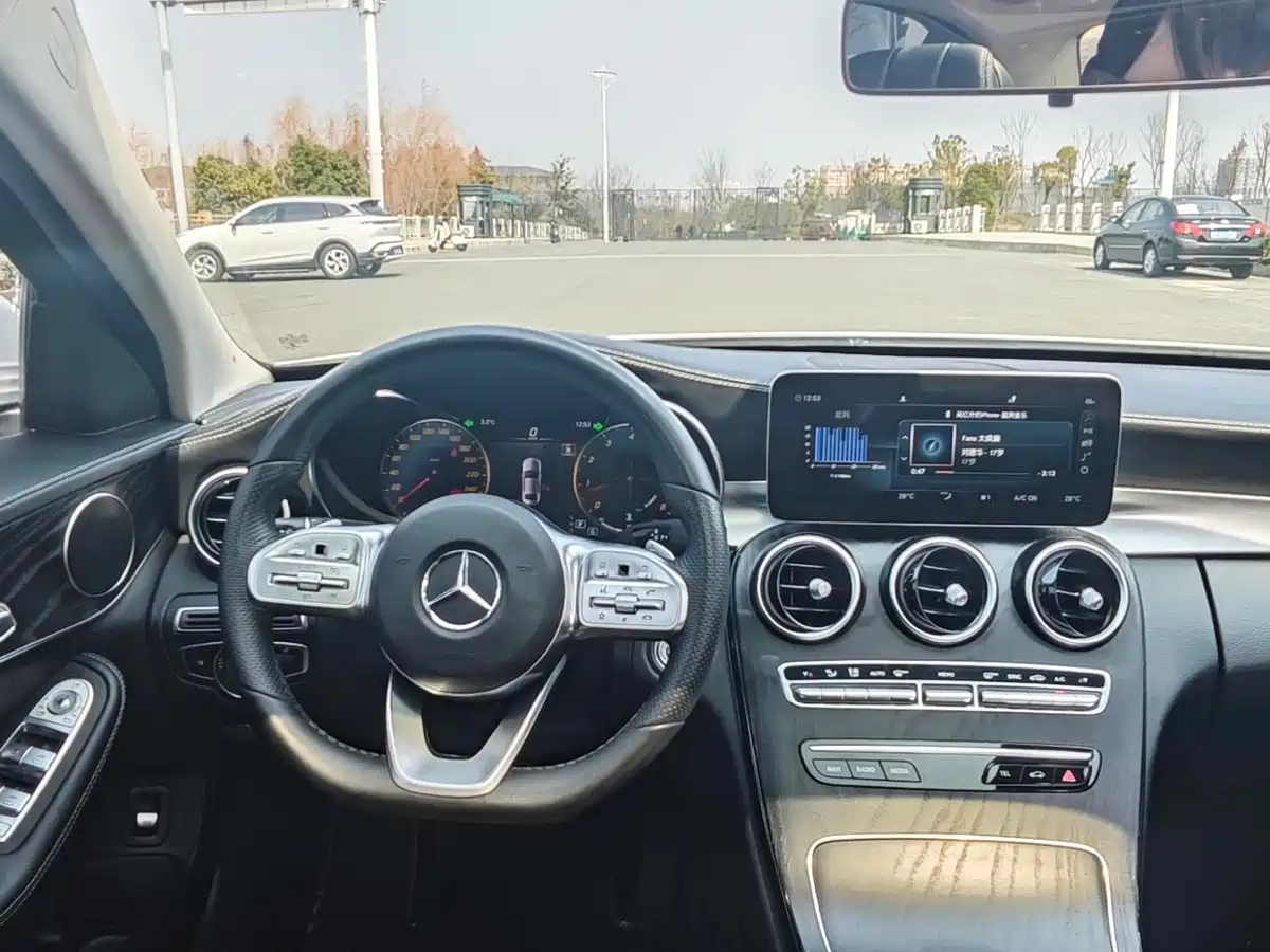 Mercedes-Benz C-Class 2021 C 200 L Dynamic Sport Edition фото 25