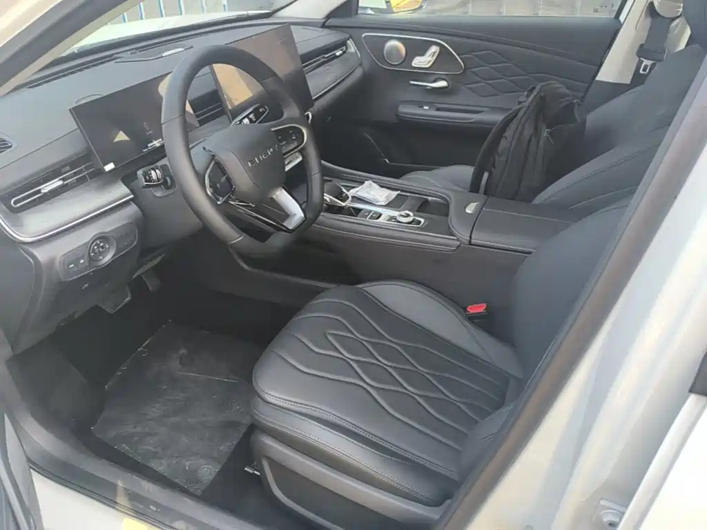 Photo 15 - Chery Arrizo 8 PRO