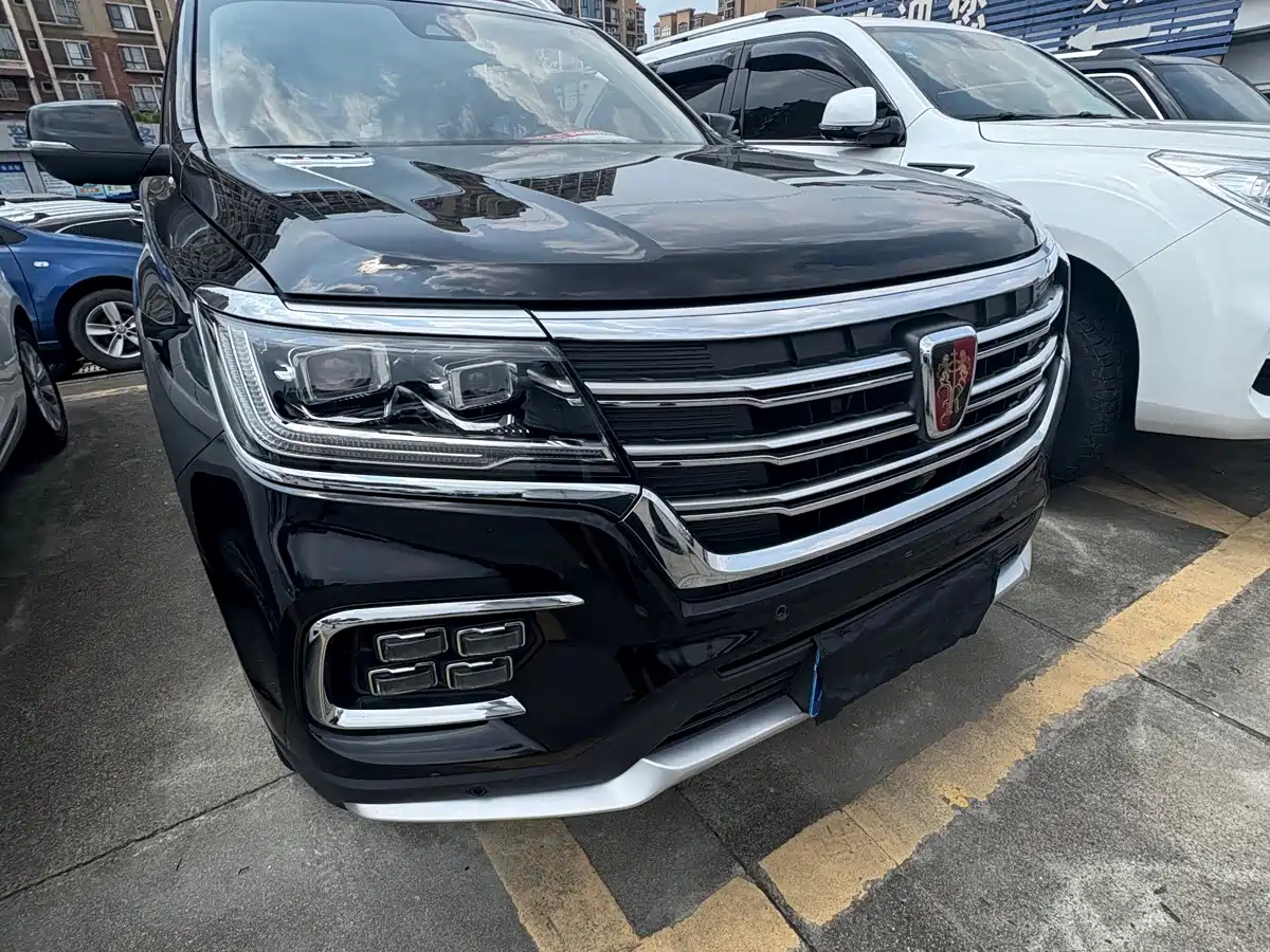Roewe RX8 2018 2018 30T Smart Internet AWD Flagship Edition