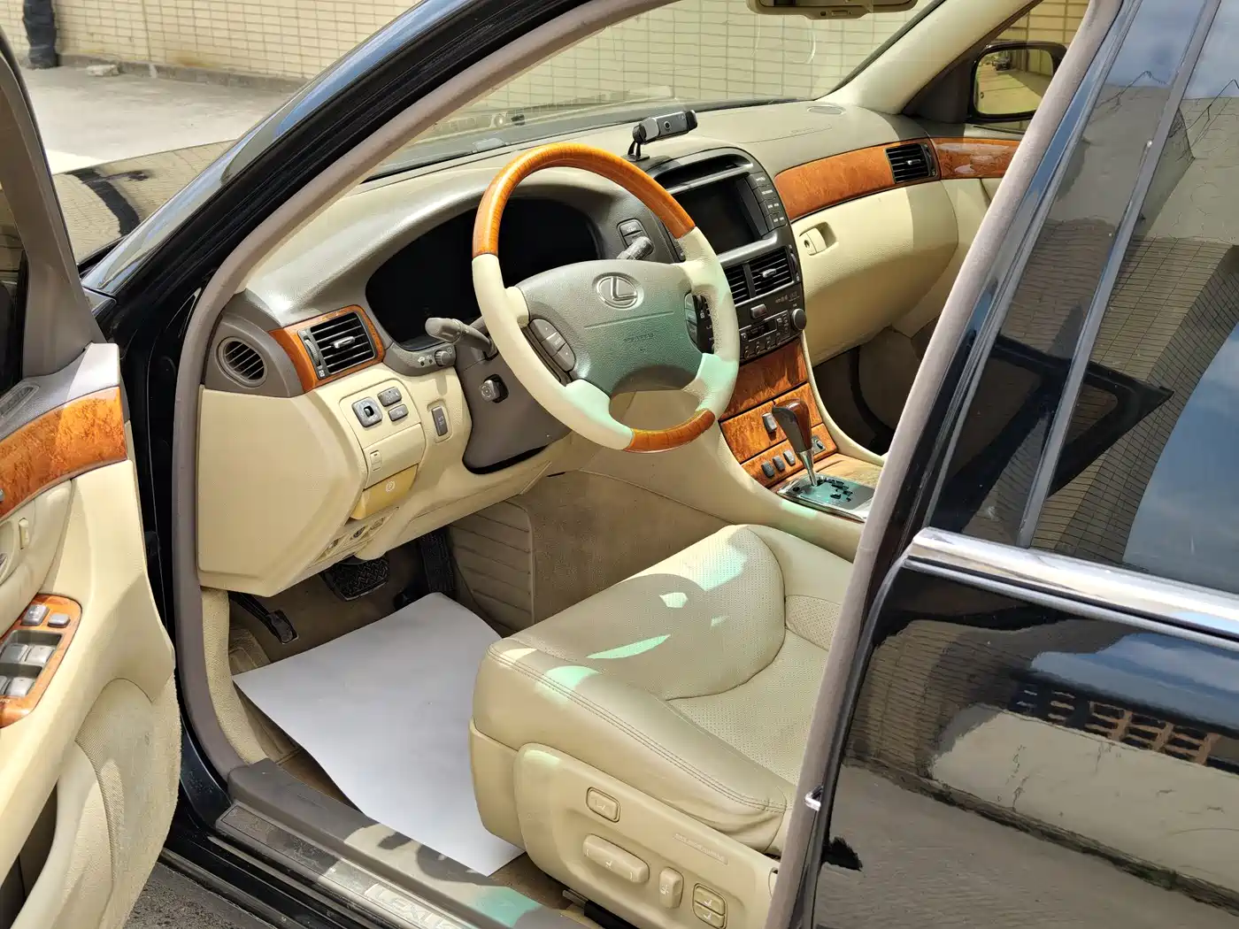 Lexus LS 2005 430 фото 43