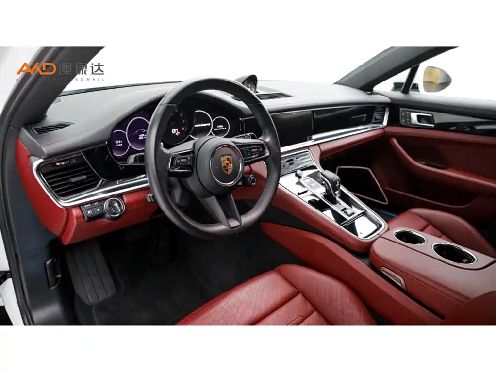 Фото 6 - Porsche Panamera