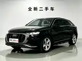 Фото 1 - Audi Q8